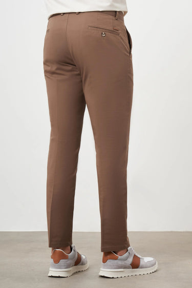 Morven Men's Coffee Summer Cotton Side Pocket Dynamic Fit Chino Trousers
