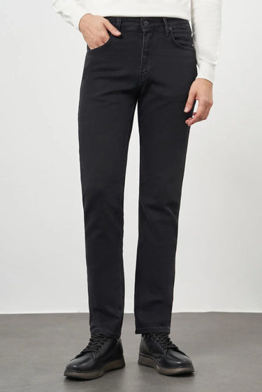 Morven Men's Black Denim 5-Pocket Dynamic Fit Jeans