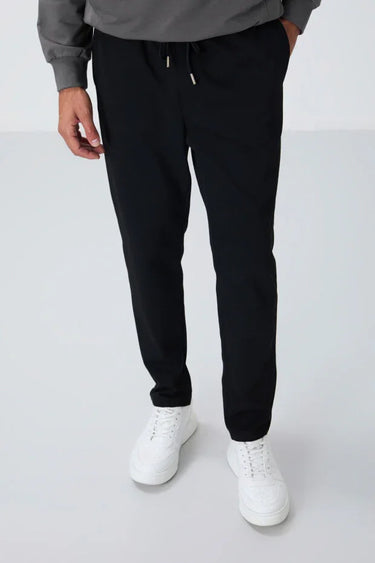 Tommy Life Men’s Classic Standard Fit Sweatpants