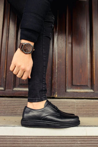 Classic Leather Men's Sneakers Black