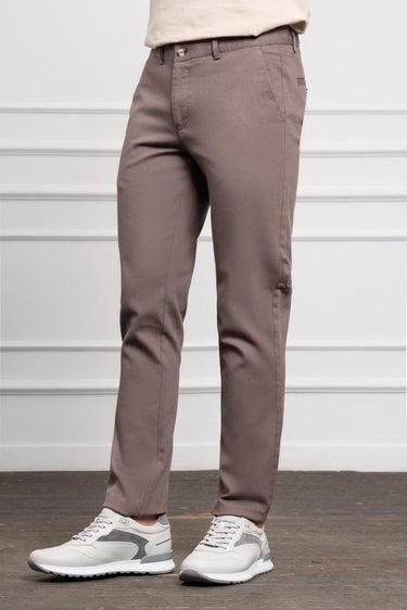Morven Men's COFFEE Dynamic Fit Relaxed Cut Chino Pants