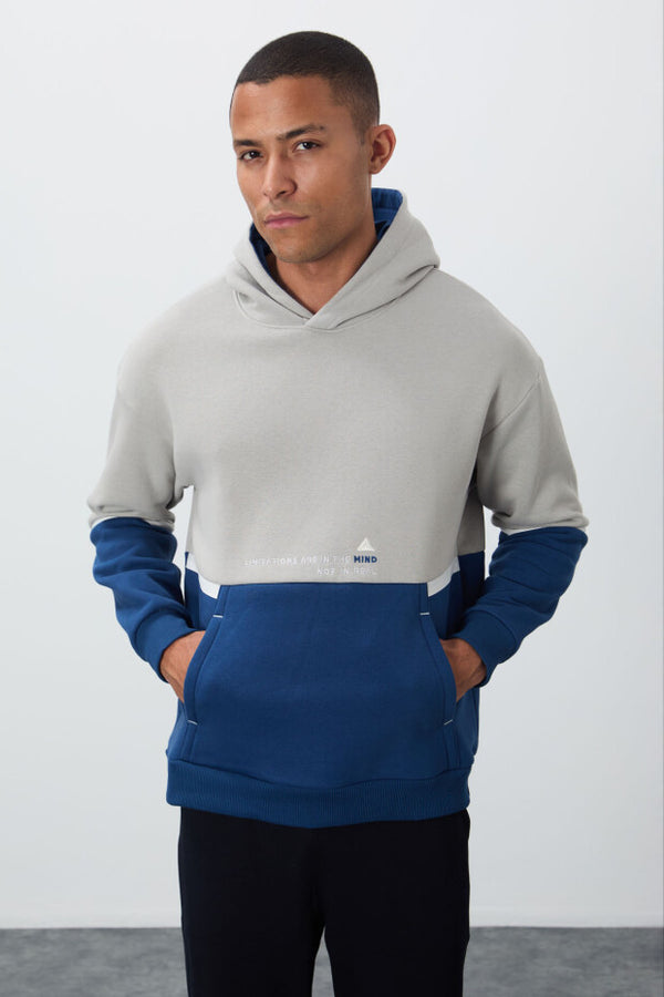 Cotton Thick Fleece-Lined Comfort Fit Men’s Sweatshirt